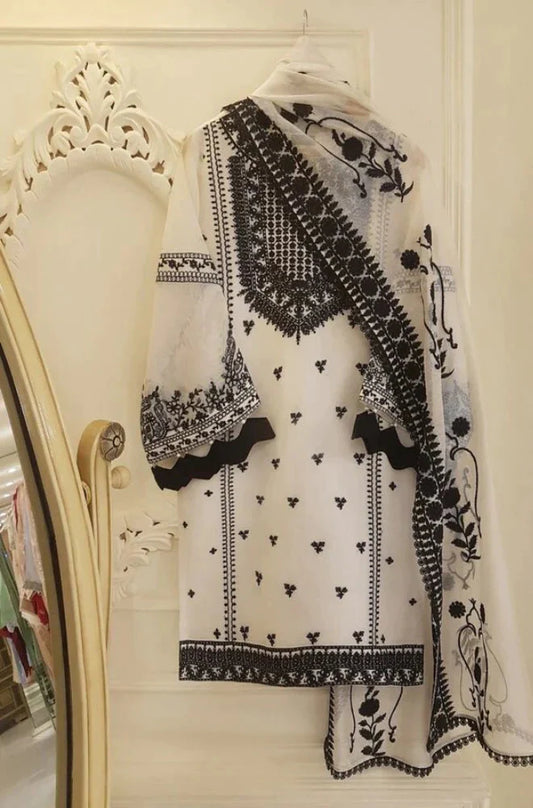 AGHA NOOR - 3PC LAWN HEAVY EMBROIDERED SHIRT WITH EMBROIDERED BAMBER CHIFFON DUPATTA